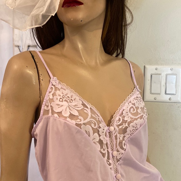 Vintage  lingerie Lacey camisole top size 34 - Picture 5 of 8